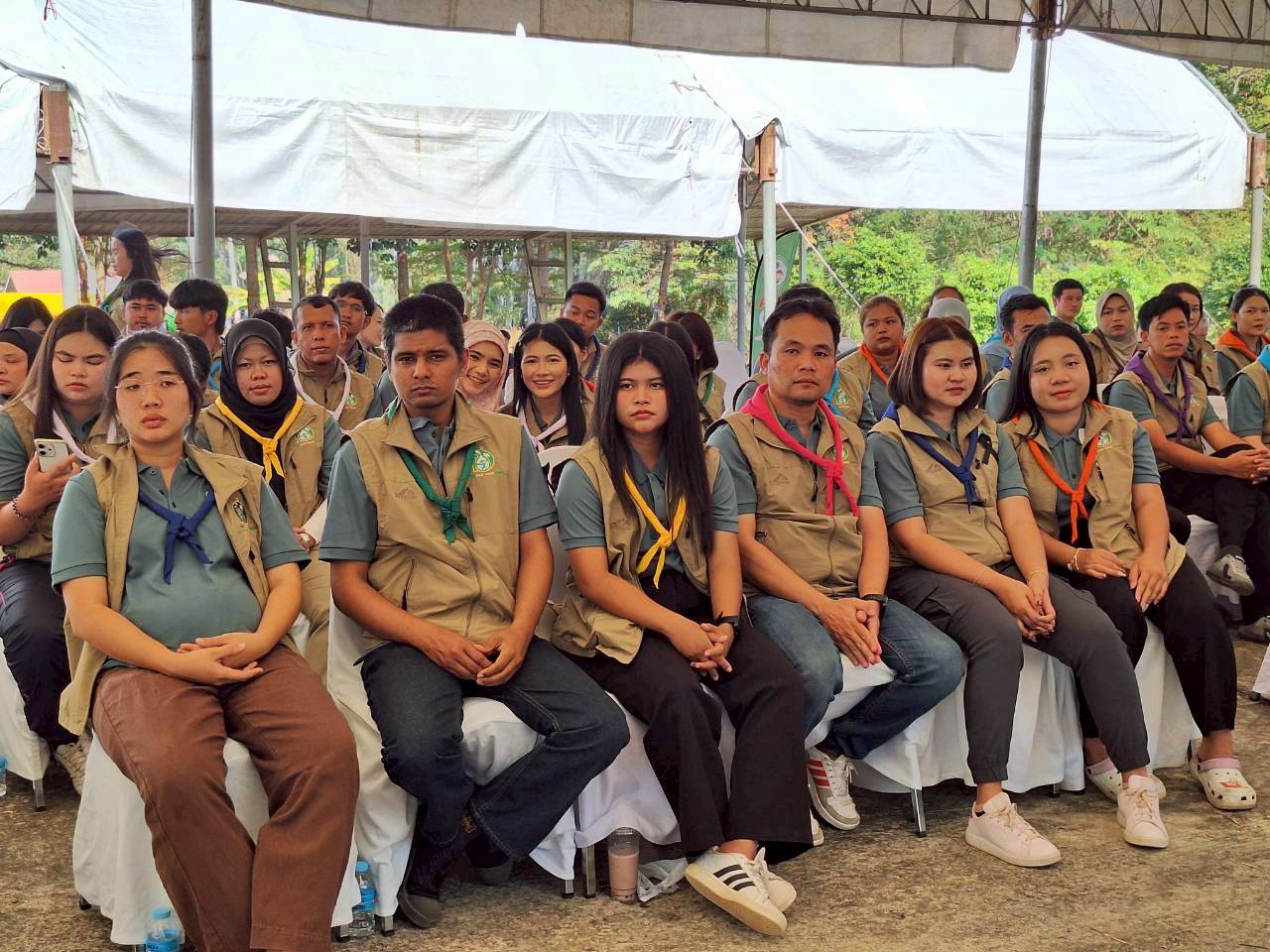 title - ผู้ตรวจราชการ ส.ป.ก. ร่วมเป็นเกียรติในพิธีปิดและมอบเกียรติบัตรแก่เยาวชนเกษตรกรรุ่นใหม่ โครงการพัฒนาเกษตรกรชาวสวนยางรุ่นใหม่ตามการขับเคลื่อนนโยบายของกระทรวงเกษตรและสหกรณ์ ประจำปี 2569 ณ ศูนย์เรียนรู้ยางพาราจังหวัดนครพนม อำเภอเมืองนครพนม จังหวัดนครพนม